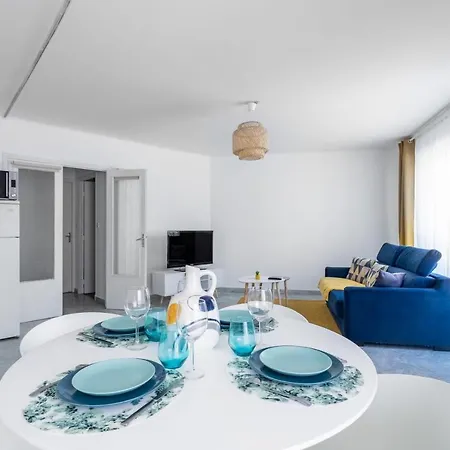 Apartment Central Studio Withac In The Historic Centre - Dodo Et Tartine *